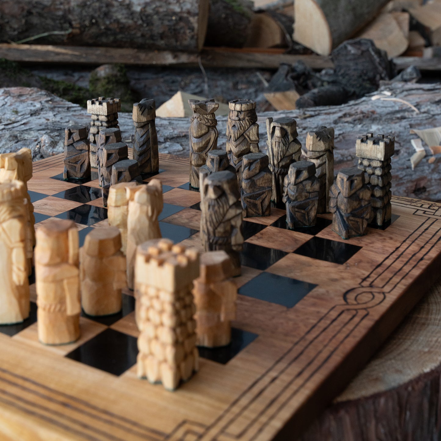 Chessset Medieval + Board