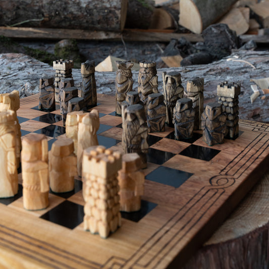 Chessset Medieval + Board